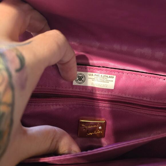 Susan Lucci Shoulder Purse - Picture 3 of 4